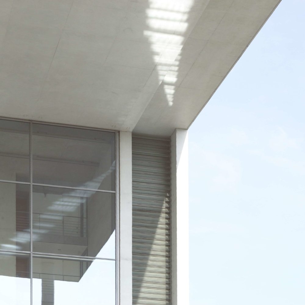 op jonas bergler vmelx9LBux0 unsplash scaled 1000x1000 1